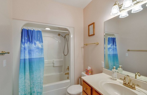 Gladwin House | 8 Bedrooms 14 Beds 5 full bath lakefront home w/hot tub & fire pit, sleeps 25!