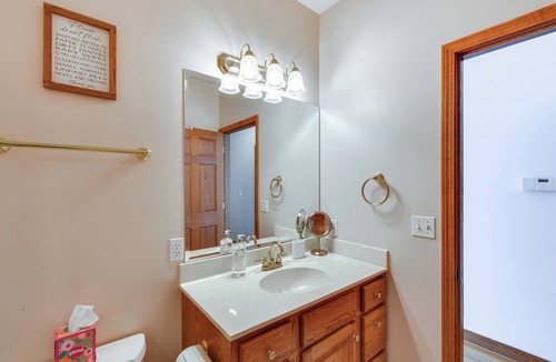 Gladwin House | 8 Bedrooms 14 Beds 5 full bath lakefront home w/hot tub & fire pit, sleeps 25!