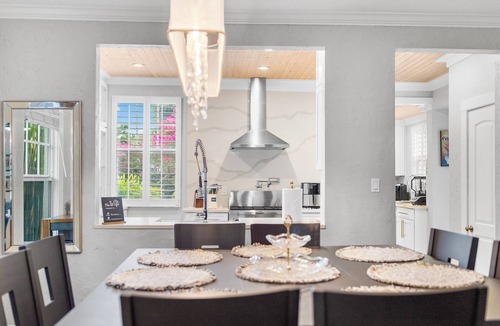 West Palm Beach Villa | 8 BR- Sleeps 22! WPB Resort w/Pool + Spa + Firepit