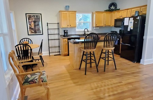Saint Helena Island House | 8 Davis Love - Larger Living Area Than Most