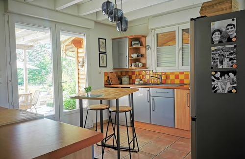 Villeneuve-de-Riviere House | 8, family or friends, share the Pyrenees