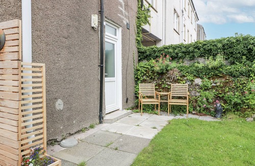 Millport Cottage | 8 George Street