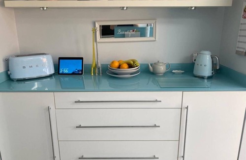 Coventry House | 8 Guest's House.... Wow!