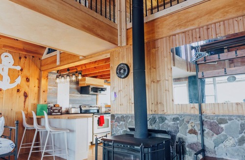 Greenhill Cottage | 8 Island View Cottage-n Hottub arrival Aug 26th !nATV Access,Hiking-Pet Friendly