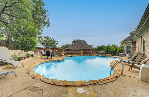 Ederville House | 8 Mi Dallas Stadium! Fort Worth Home w/Pool