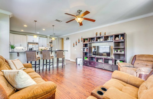 Mary Esther House | 8 Mi to Beach: Home in Mary Esther