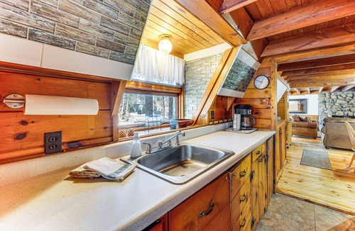 Center Conway House | 8 Mi to Cranmore Mtn Resort: A-Frame w/Fire Pit