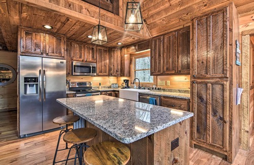 Murphy Cabin | 8 Mi to Dtwn Murphy! Cabin w/Nottely River Views