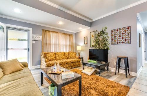 Little Rock House | 8 Mi to Dwtn Little Rock - Home w/Fenced Yard!