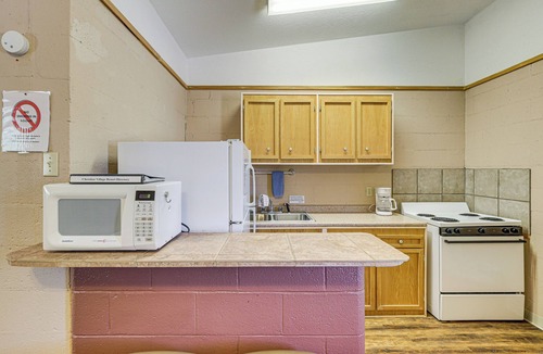 Whitney Apartment | 8 Mi to Lake Whitney State Park: Quaint Studio!