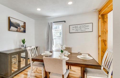 Phoenix House | 8 Mi to Micron Technology! Oswego River Work Hub