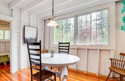 Wilmington House | 8 Mi to Mount Snow Rustic Marlboro Cottage