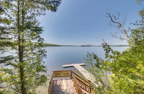 Rangeley House | 8 Mi to Saddleback Ski Area Cabin with Fire Pit