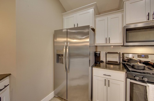 Lindale House | 8 Mi to State Park: Home w/Fenced Yard in Lindale