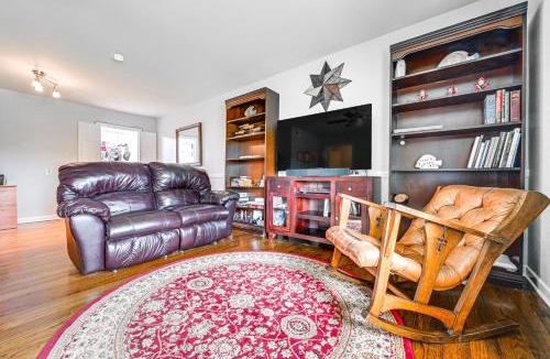 Richland Hills House | 8 Mi to Stockyards: Ft Worth Home w/Full Kit