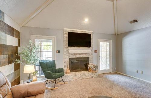 Lubbock House | 8 Mi to Texas Tech: Home w/Patio in Lubbock