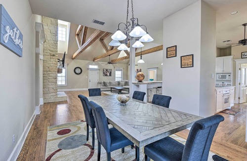 Era House | 8 Mi to White Rock Lake: Spacious Krum Home