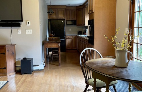 Plymouth Apartment | 8 miles from Plymouth Downtown, 6 miles from Cape Cod Canal and beach