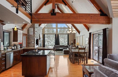 Deer Park House | 8 Mt Baker