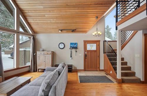 Deer Park House | 8 Mt Baker