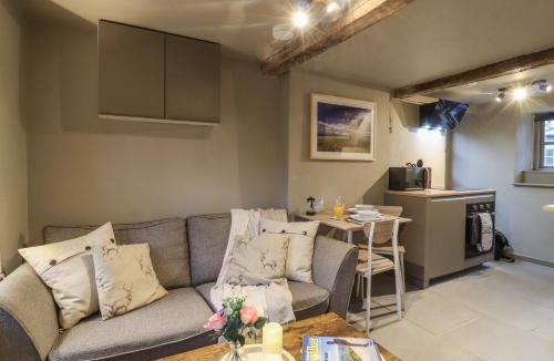High Bentham House | 8 Oak Cottages