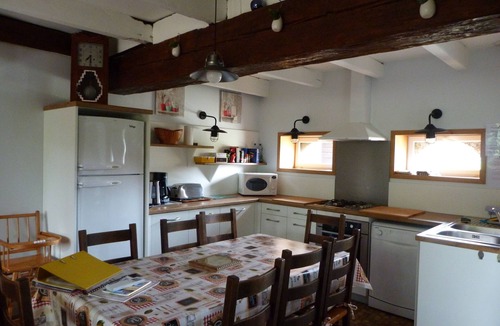 Saint-Tricat House | 8-person 4-bedroom gîte 9km from the beach