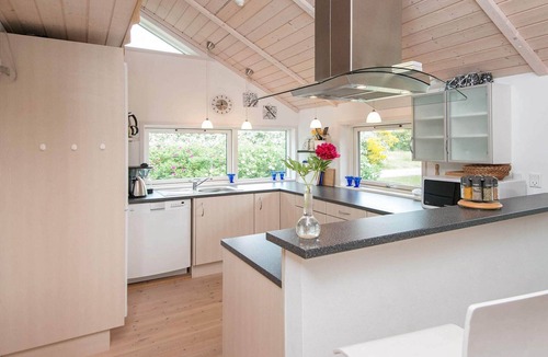 Allingabro House | 8 person holiday home in Allingåbro-By Traum