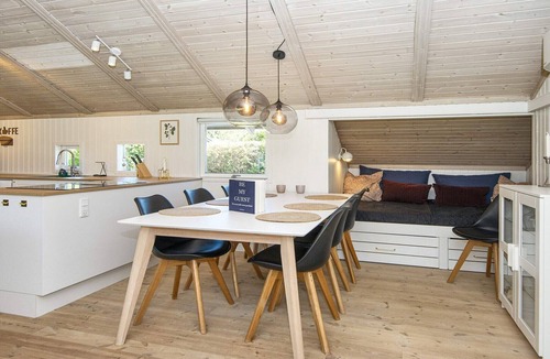 Pøt Strandby House | 8 person holiday home in Juelsminde-By Traum