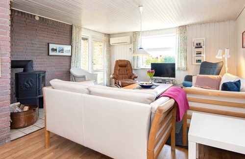 Allingabro House | 8 person holiday home in Allingåbro