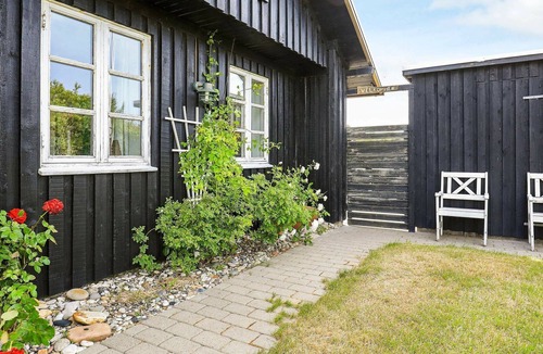 Sondervig House | 8 person holiday home in Ringkøbing-By Traum