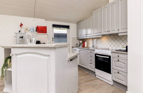 Bøtø By House | 8 person holiday home in Væggerløse