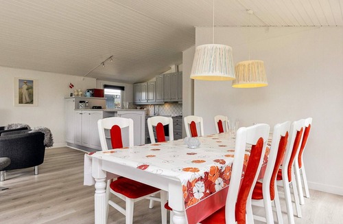 Bøtø By House | 8 person holiday home in Væggerløse