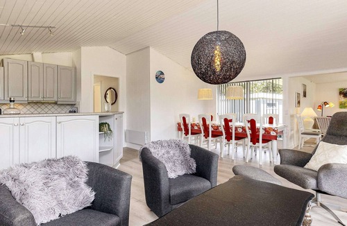 Bøtø By House | 8 person holiday home in Væggerløse