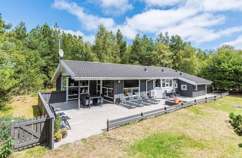 Ho House | 8 person holiday home in Blåvand