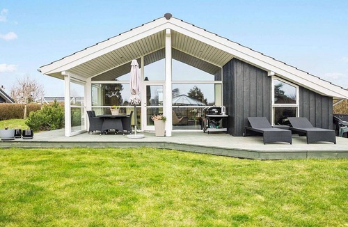 Skastrup Strand House | 8 person holiday home in Bogense-By Traum