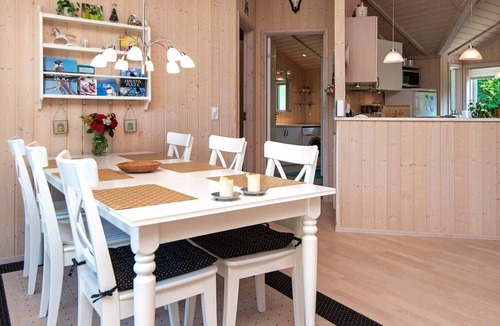 Øksenmølle House | 8 person holiday home in Ebeltoft