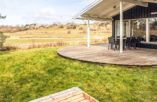 Femmøller House | 8 person holiday home in Ebeltoft