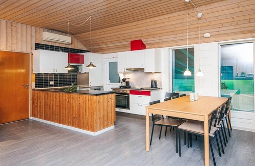 Øer Strand House | 8 person holiday home in Ebeltoft-By Traum