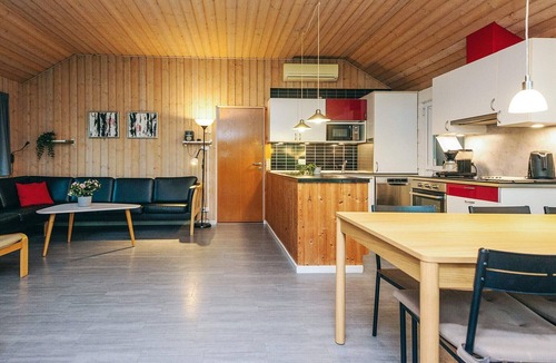 Øer Strand House | 8 person holiday home in Ebeltoft-By Traum