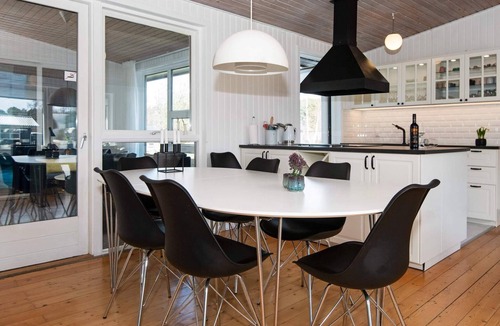 Vibæk Strand House | 8 person holiday home in Ebeltoft-By Traum