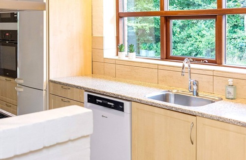 Sundstrup House | 8 person holiday home in Højslev