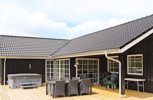 Helberskov Strand House | 8 person holiday home in Hadsund-By Traum