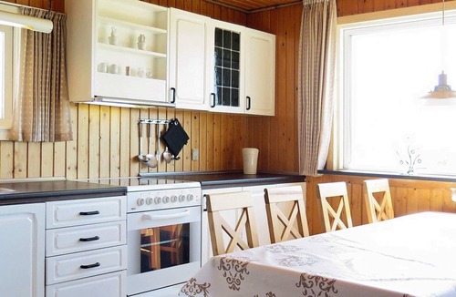 Vrist Strand House | 8 person holiday home in Harboøre
