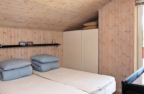 Lonstrup House | 8 person holiday home in Hjørring