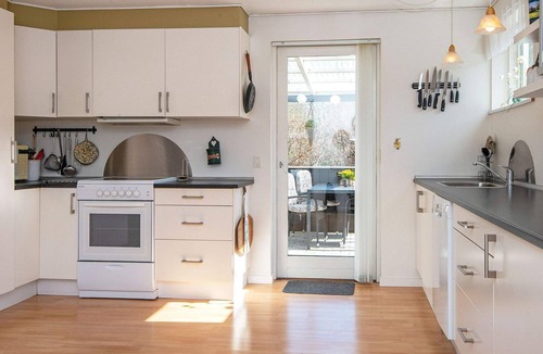 Trend House | 8 person holiday home in Løgstør