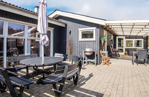 Trend House | 8 person holiday home in Løgstør