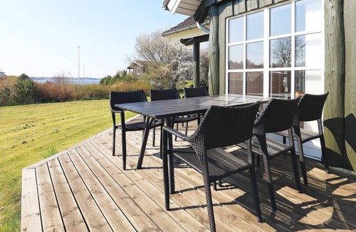 Hjarbæk House | 8 person holiday home in Løgstrup-By Traum