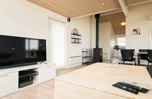 Tranum House | 8 person holiday home in Brovst-By Traum