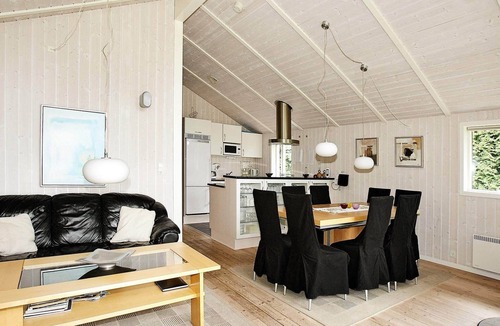 Oster Hurup House | 8 person holiday home in Hadsund