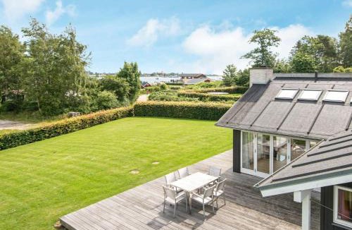 Boeslum House | 8 person holiday home in Juelsminde-By Traum